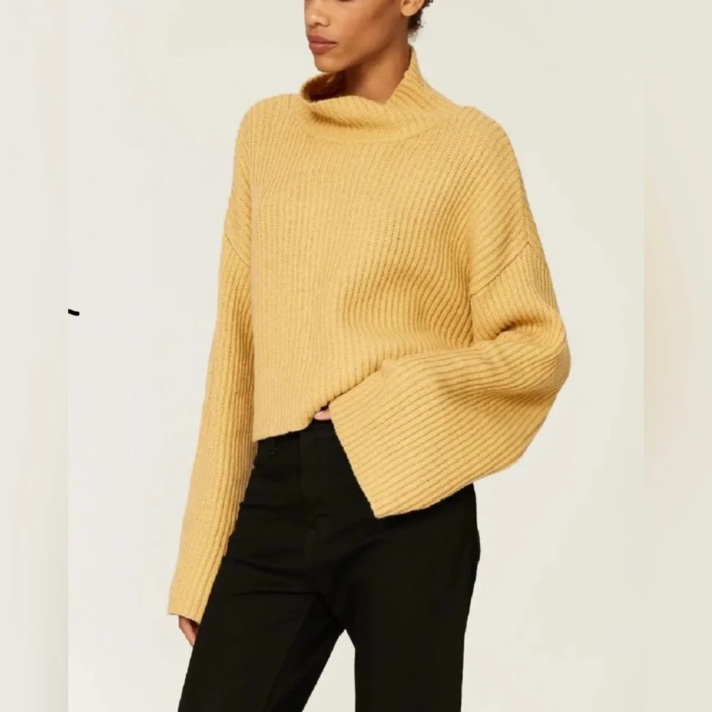 SWEET BABY JAMIE YELLOW OVERSIZED CROPPED TURTLENECK SWEATER SIZE M - Picture 1 of 4